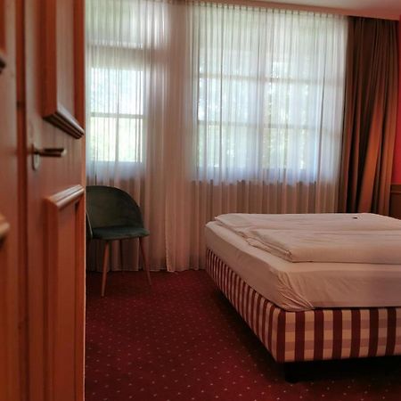 Landhotel Oelmuehle Mombris Kültér fotó