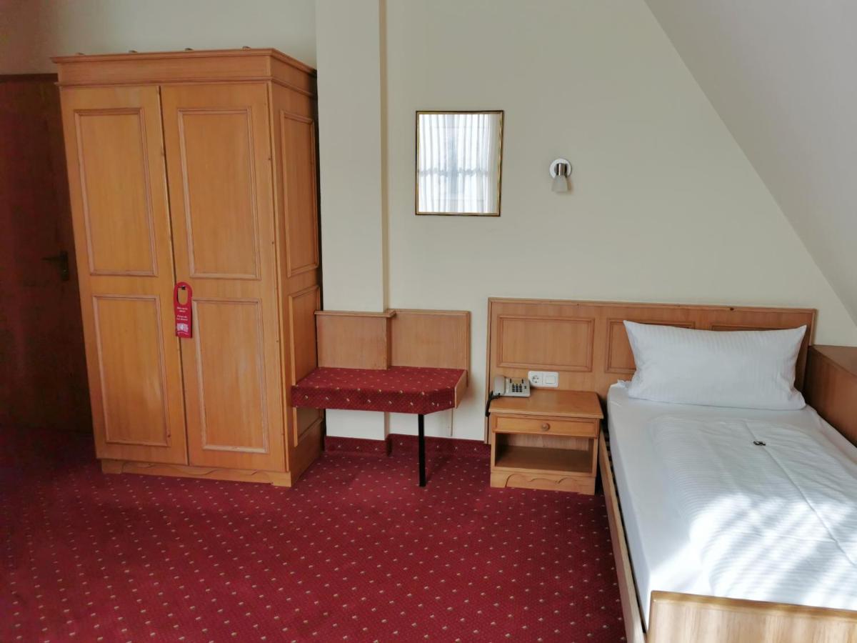 Landhotel Oelmuehle Mombris Kültér fotó