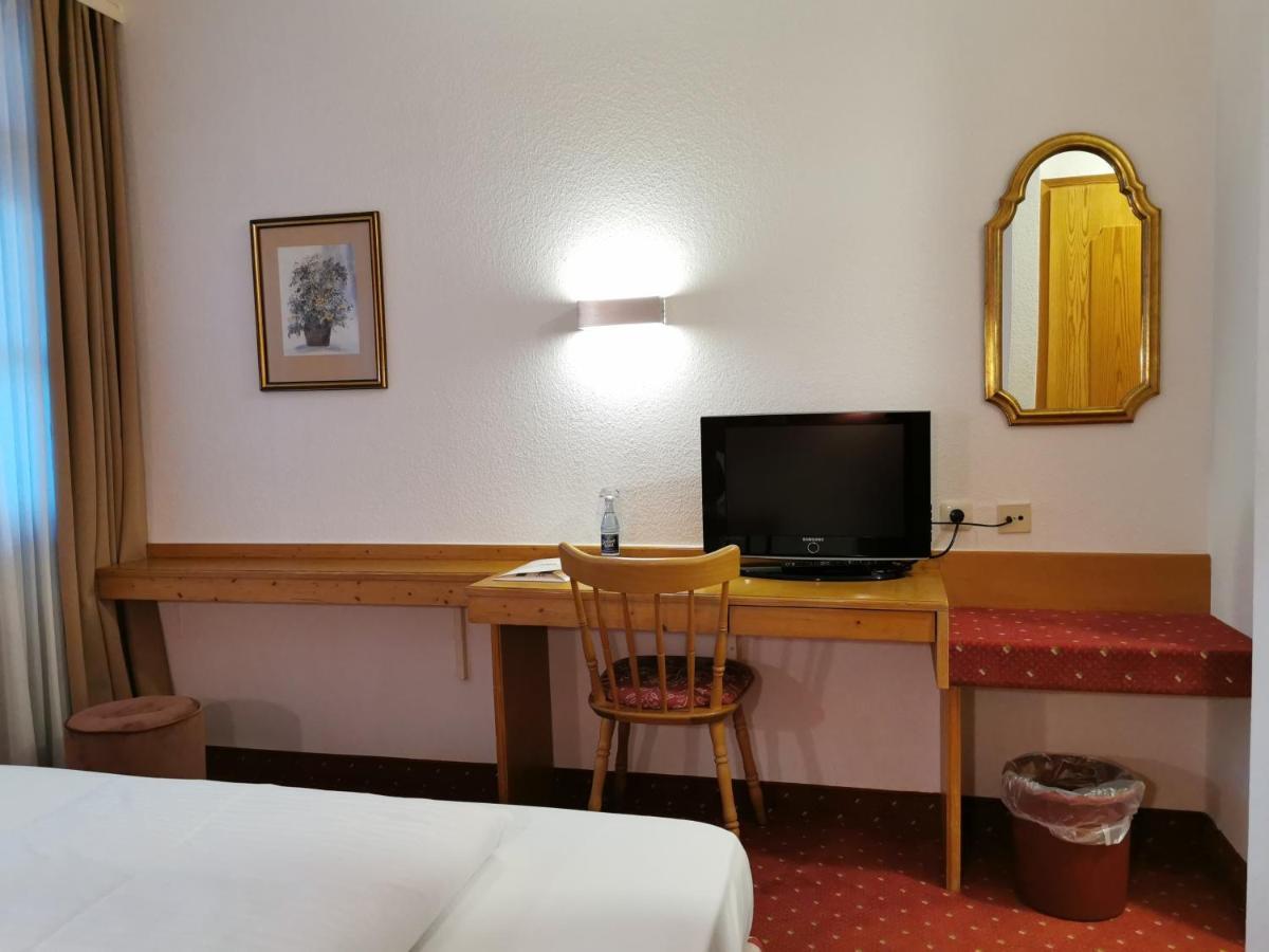 Landhotel Oelmuehle Mombris Kültér fotó