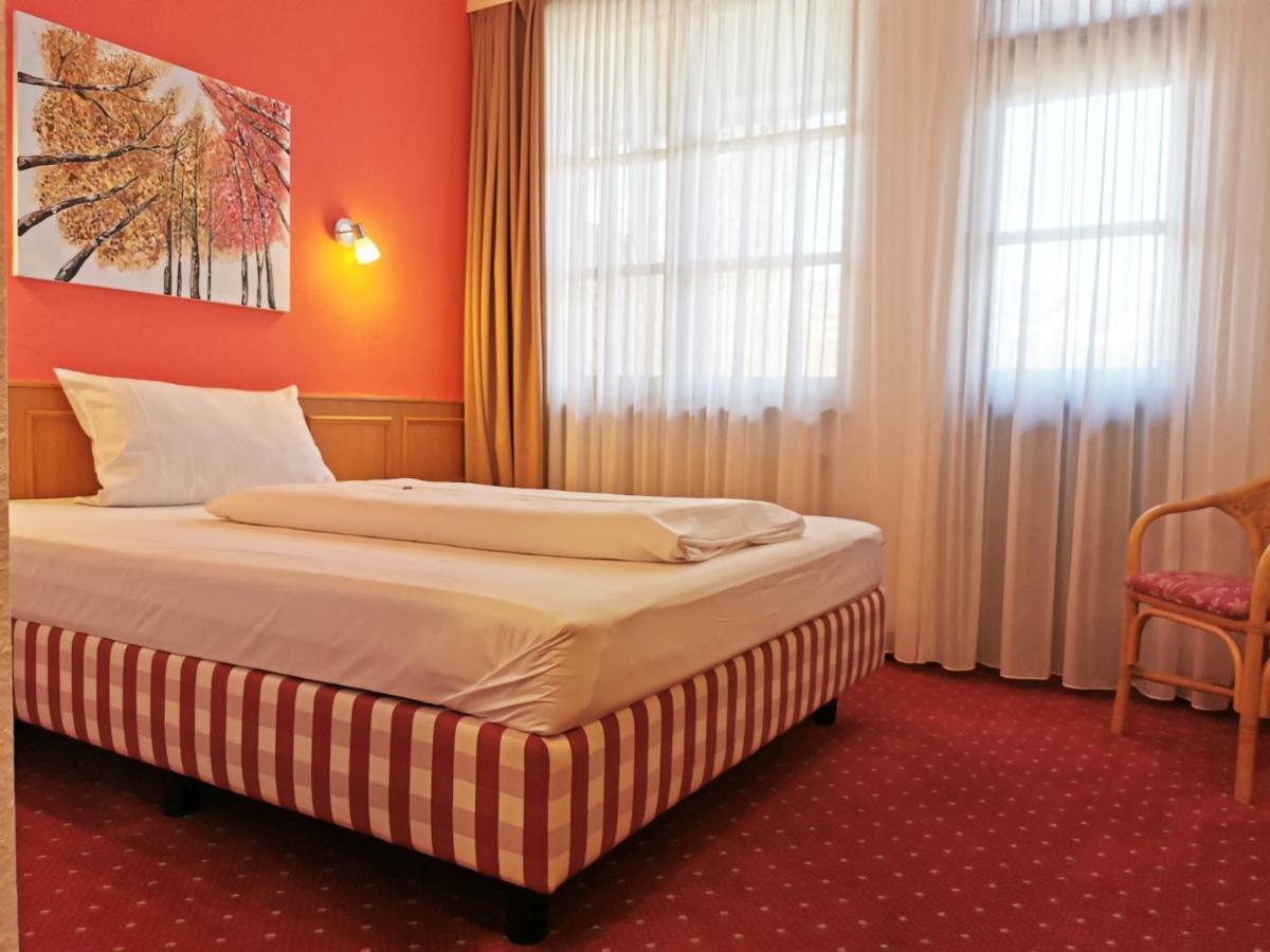 Landhotel Oelmuehle Mombris Kültér fotó