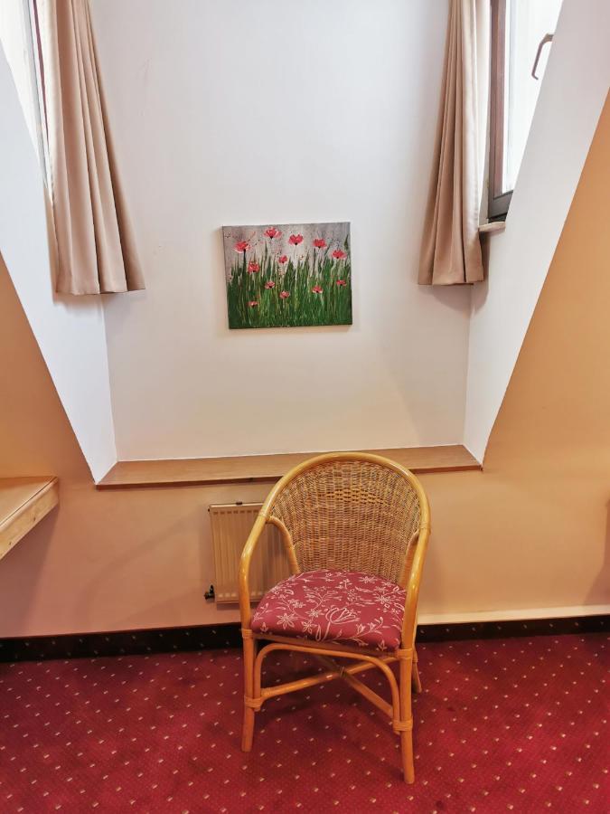 Landhotel Oelmuehle Mombris Kültér fotó