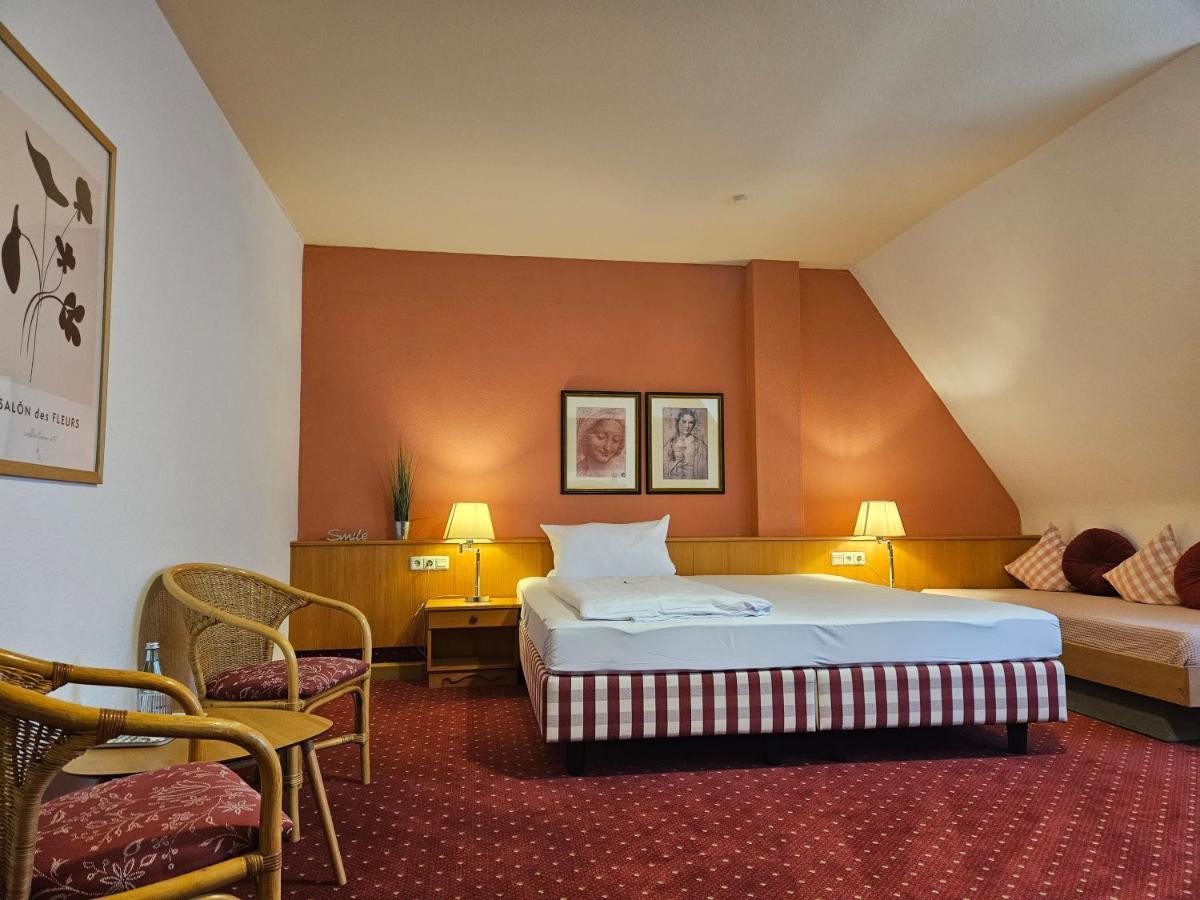 Landhotel Oelmuehle Mombris Kültér fotó