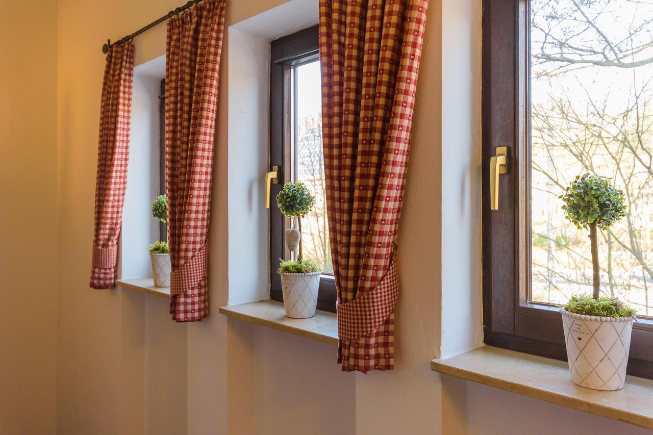 Landhotel Oelmuehle Mombris Kültér fotó
